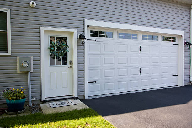 24/7 Emergency Garage Door Roller Replacement experts in Van Alstyne, TX